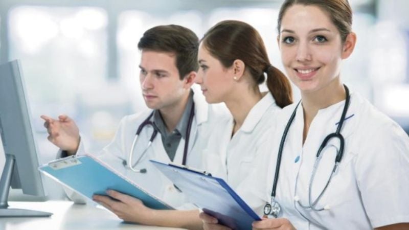 becas para médicos en el extranjero