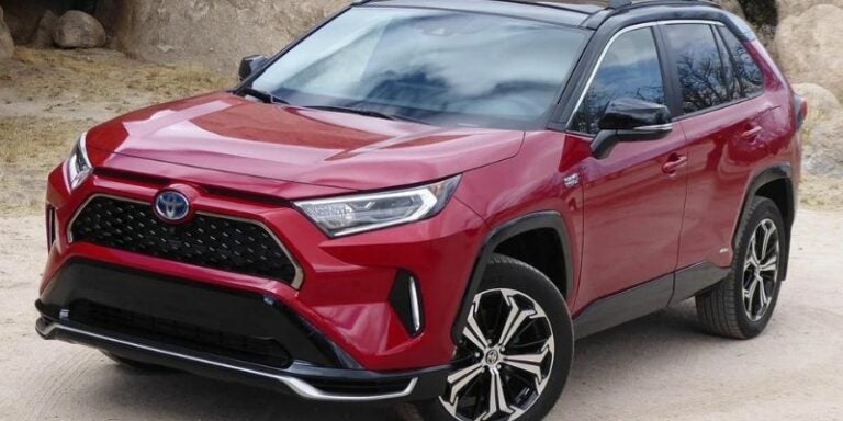 Toyota RAV4 Prime 2024, la mezcla perfecta de eficiencia y tecnología