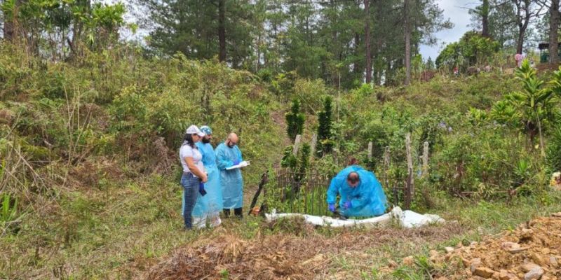 MP realiza tres exhumaciones para investigación en El Paraíso