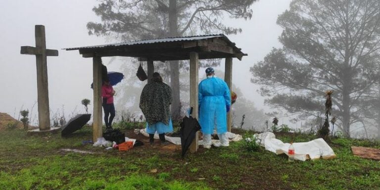 MP exhuma tres cadáveres en El Paraíso para investigar muertes