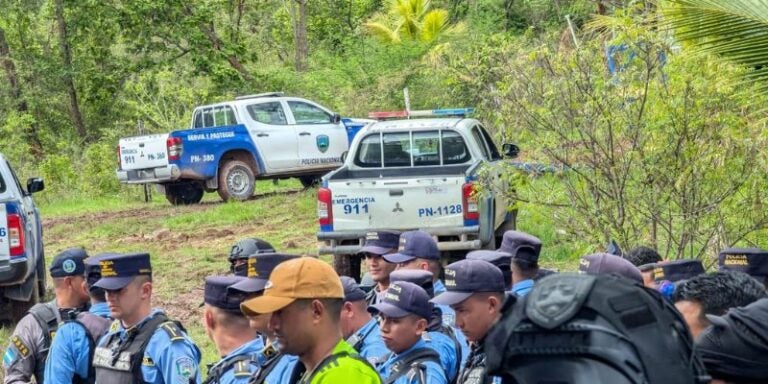 Intensifican búsqueda en varios sectores de la capital por las 5 personas desaparecidas