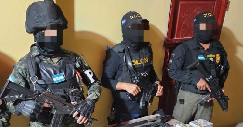 PMOP ejecuta allanamientos para encontrar a extraditable Carlos Urbina en Yoro