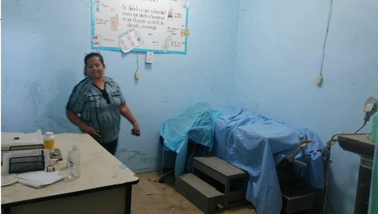 Falta de personal mantiene cerrado el centro de salud de la San José Cinco, SPS