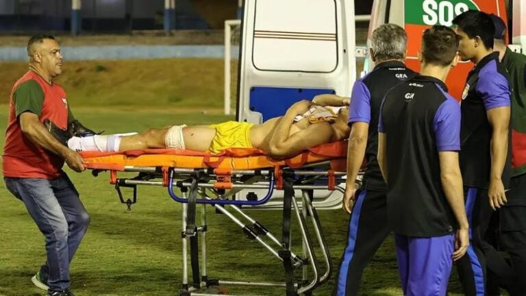 Jugador brasileño es herido de bala