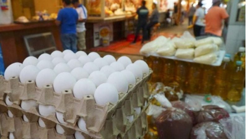 Más de diez lempiras aumenta el cartón de huevos en mercado de SPS