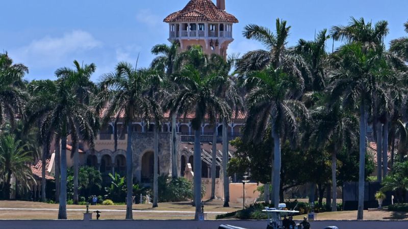 Trump critica a sus rivales en un encuentro con Netanyahu en Florida