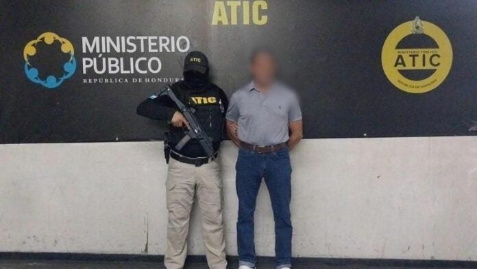 capturan exseguridad MP arma