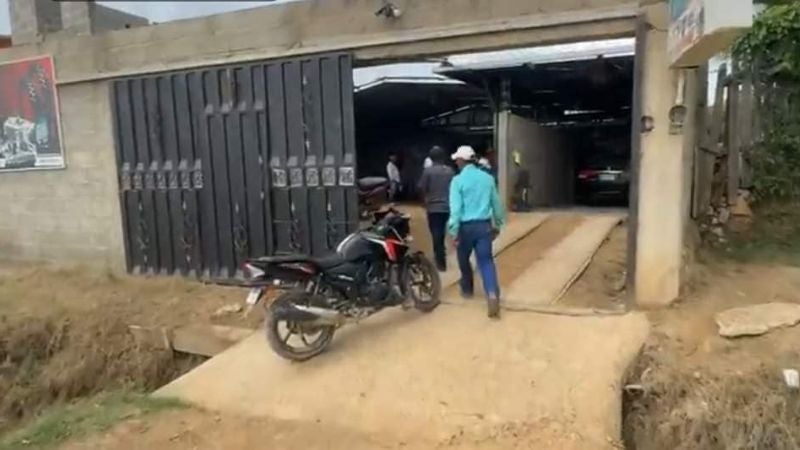 En un taller de motos acribillan a un joven en Guaimaca