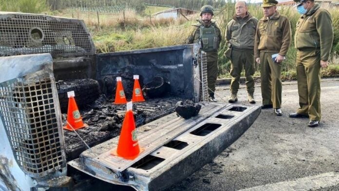 Detienen a tres sospechosos por triple asesinato de policías en Chile