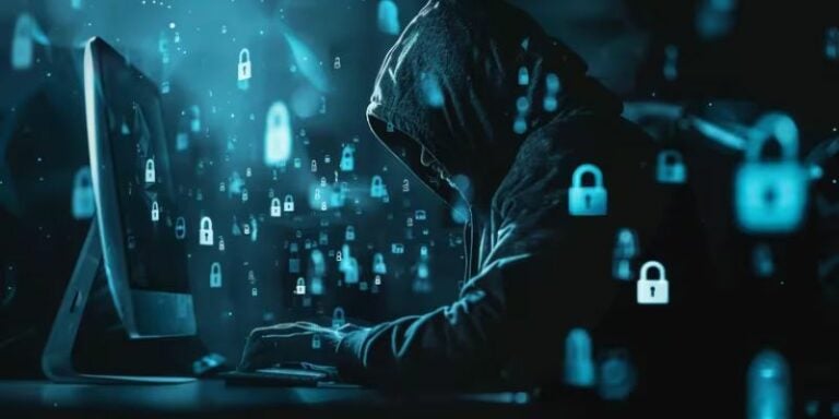 "Los estarán vigilando" Hackers recomiendan no descargar dos extensiones de Google Chrome