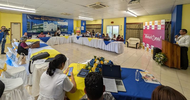 UNAH promueve feria vocacional en Comayagua