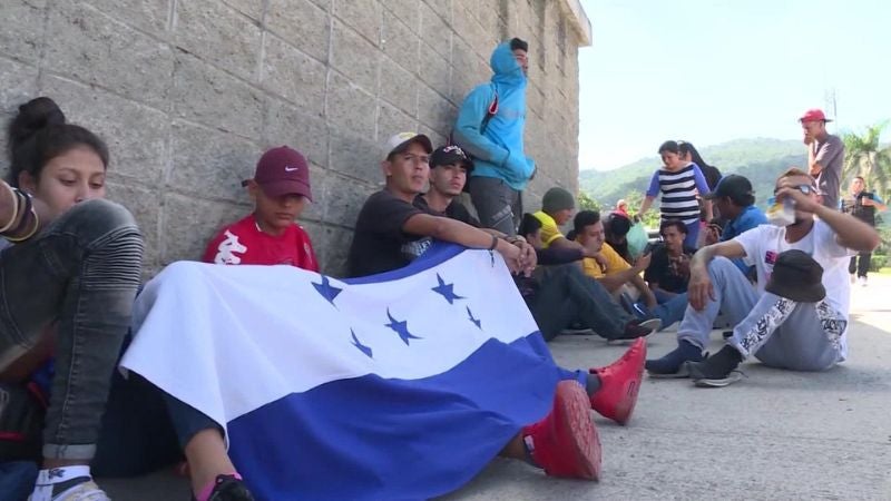 migrantes hondureños han retornado al país
