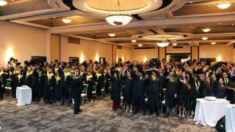 Graduación de UTH en Tegucigalpa