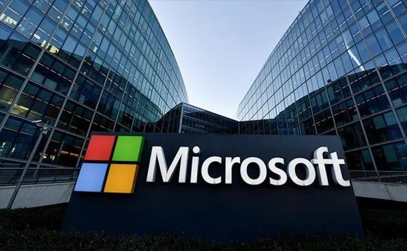 Microsoft cierra ejercicio con un beneficio de 88,136 millones de dólares