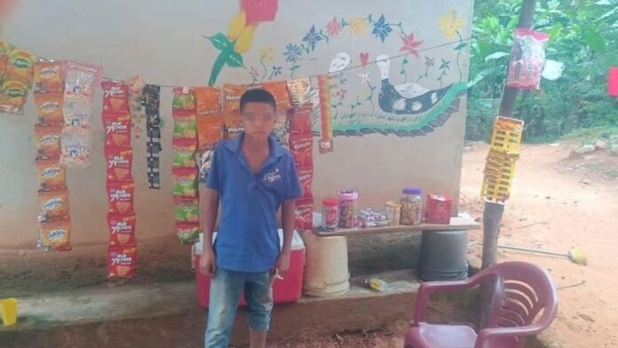 Niño sustenta su hogar en Choluteca