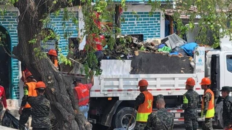 Campaña contra la basura