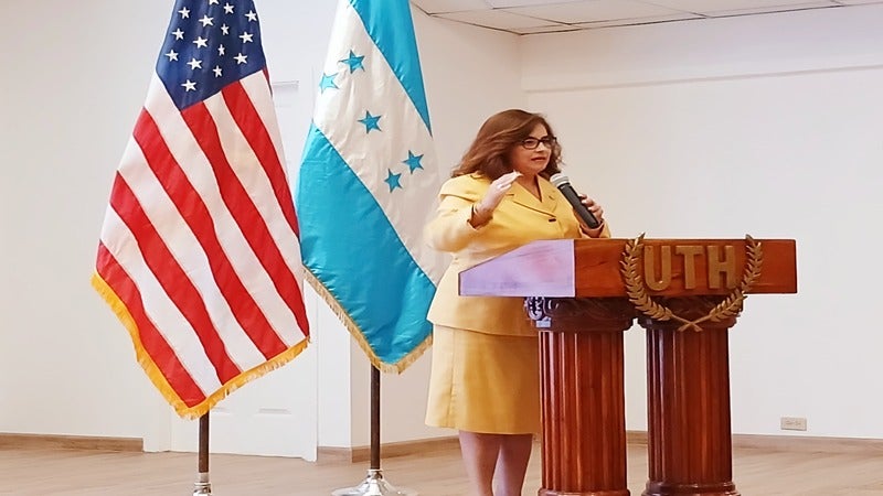 UTH y embajada de USA en Honduras celebran sexta edición de AWE 2024