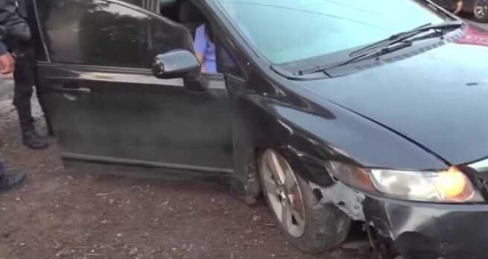 Enfermera auto cae desde puente en TGU 