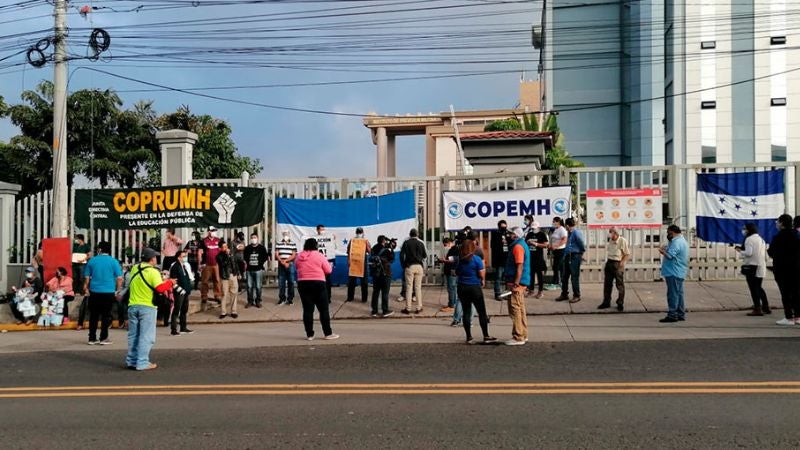 Magisterio anuncia protestas para este lunes en contra de la Ley de Inprema