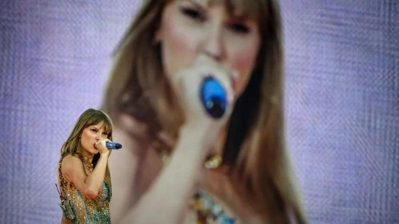 Taylor Swift vuelve al escenario en Londres tras amenaza de atentado en Viena