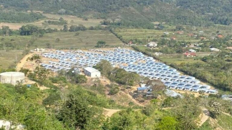 -Entregan títulos de propiedad en la colonia San Francisco de Así