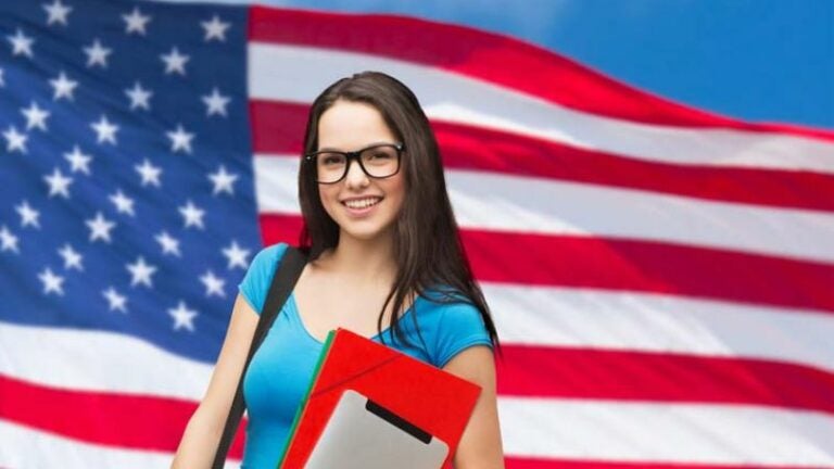 Conozca el curso gratuito para aprender inglés en USA