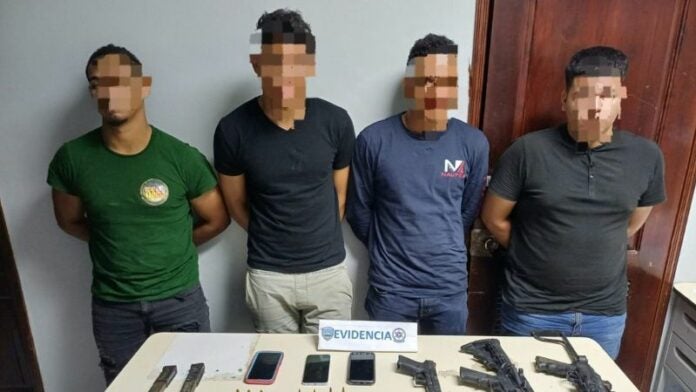 Capturan a cuatro sujetos en posesión de armas prohibidas en La Ceiba