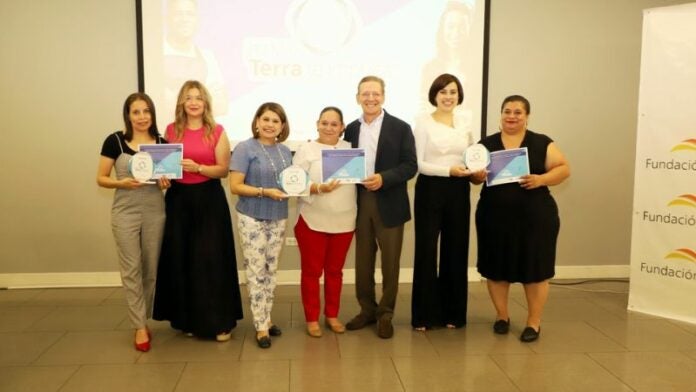 Fundación Terra, Bazar del Sábado y el HUB de UNITEC premian a emprendedores hondureños