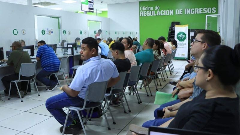 Contreras desmiente despidos en alcaldía de San Pedro Sula