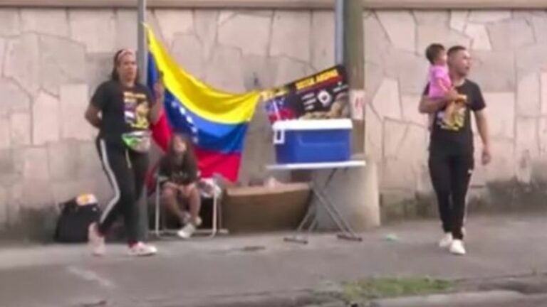 Venezolano se enamora de hondureña