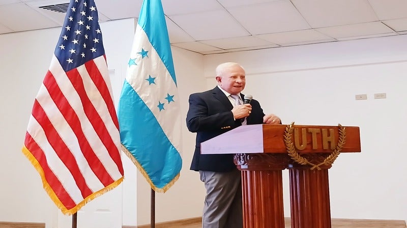 UTH y embajada de USA en Honduras celebran sexta edición de AWE 2024