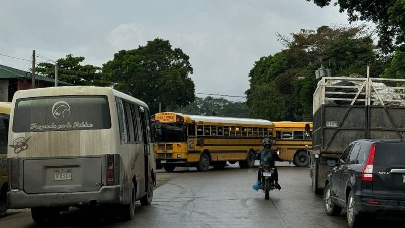 Continúan las tomas de calles por los trasportistas en San Pedro Sula