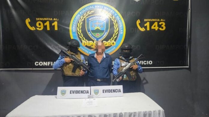 Arrestan a salvadoreño con alerta internacional en Puerto Cortés