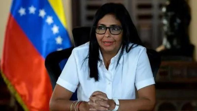 España niega negociación política con Maduro tras salida de Gonzales Urrutia