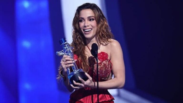 Anitta gana el premio MTV VMA al mejor videoclip latino