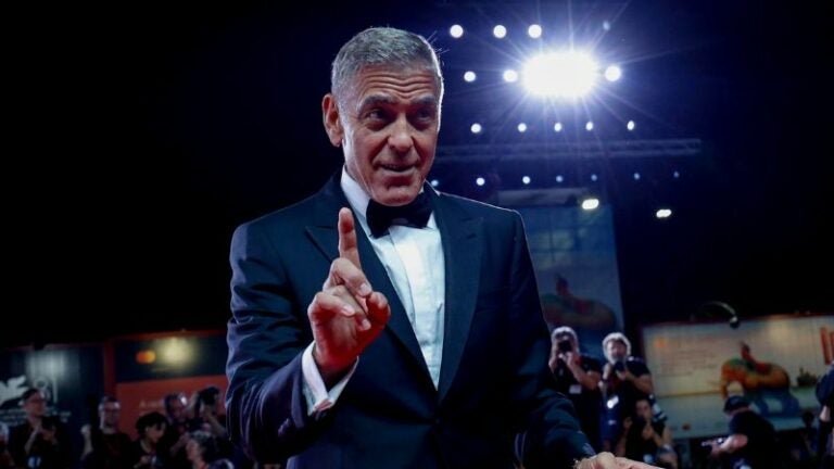 George Clooney responde a Trump: "Dejaré la política si él lo hace"