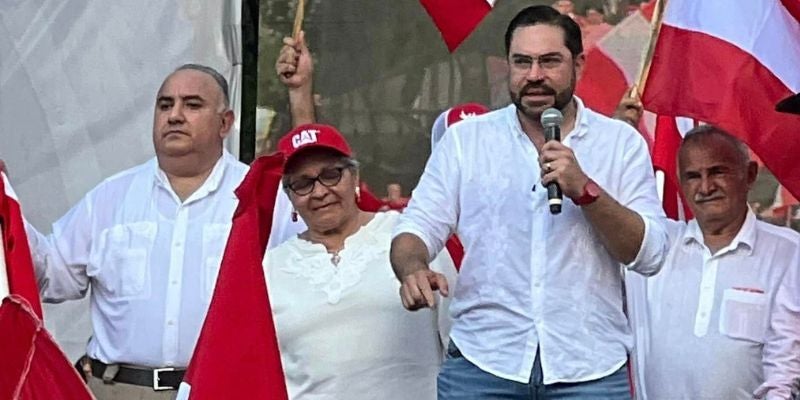 El Progreso se viste de blanco y rojo en respaldo a Alexander López