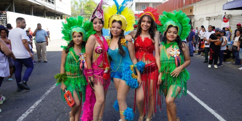 Escuela San Vicente Paul e Inst. Tecnológico Sampedrano roban aplausos en SPS