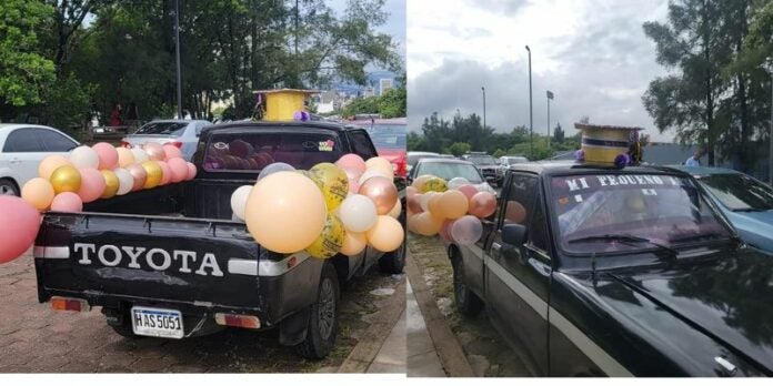 Vehículo decorado roba miradas en las graduaciones de la UNAH