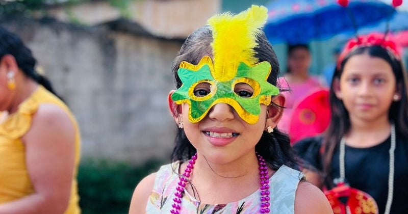 Comienza la colorida y alegre feria patronal de Las Flores, Lempira