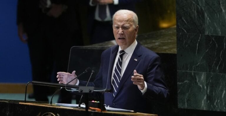 Biden pide perdón por atrocidades en internados para nativos americanos