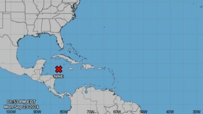 Alerta por posible formación de tormenta tropical frente a Honduras