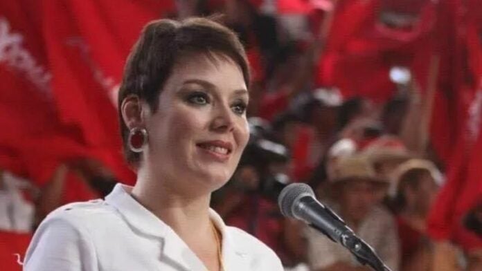 Cancillería renuncia de Beatriz Valle