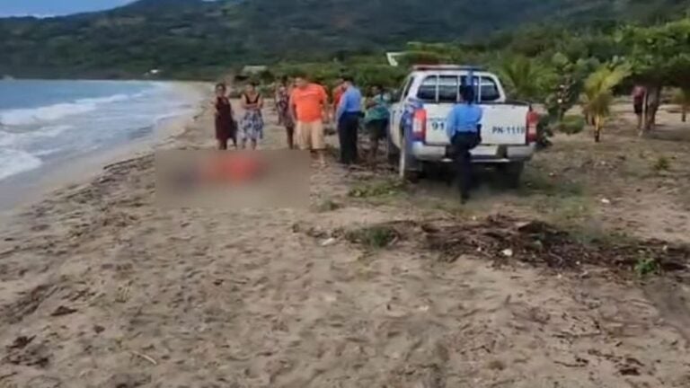 Hombre muere luego que le cayera un rayo en Colón