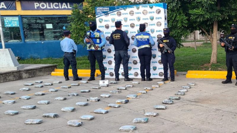 Decomisan 62 paquetes de cocaína en Comayagua