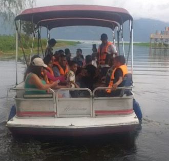 Lancha donde iban las víctimas. Foto de HCH. 