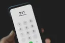 911