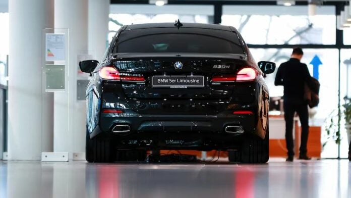 BMW retira coches en China