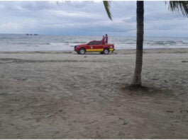 Cierran playa de Tela