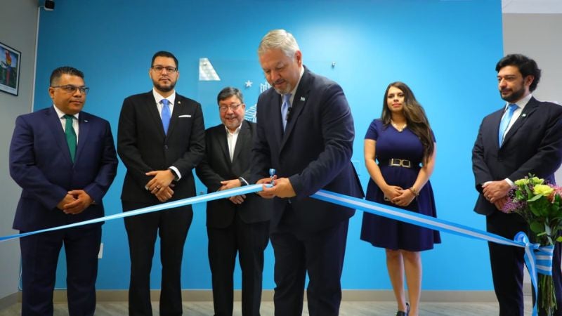 Inauguran consulado de Honduras en Phoenix, USA